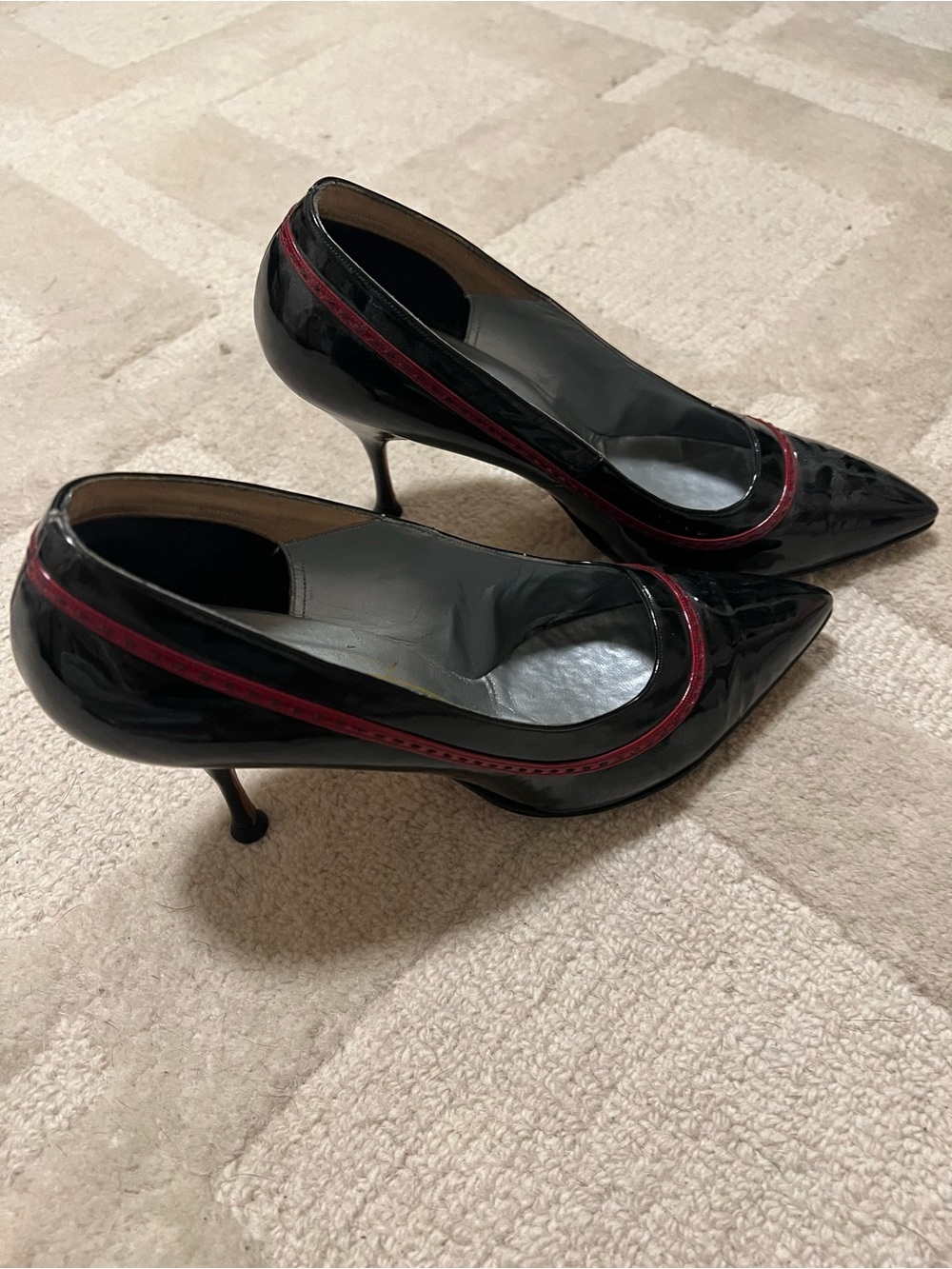 Vintage Martinque Custom Black Patent Pointed-Toe Stiletto Pumps with Red Trim